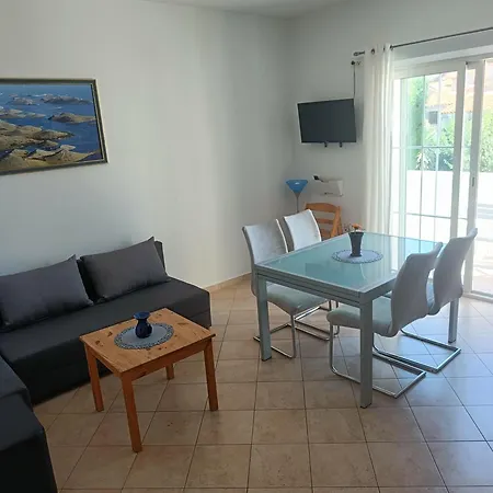 Maslina Apartmán *